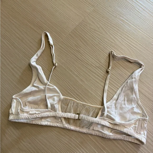 Forever 21 Cream Lace Bralette - Picture 3 of 4